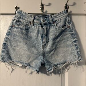 American eagle high rise mom shorts size 2